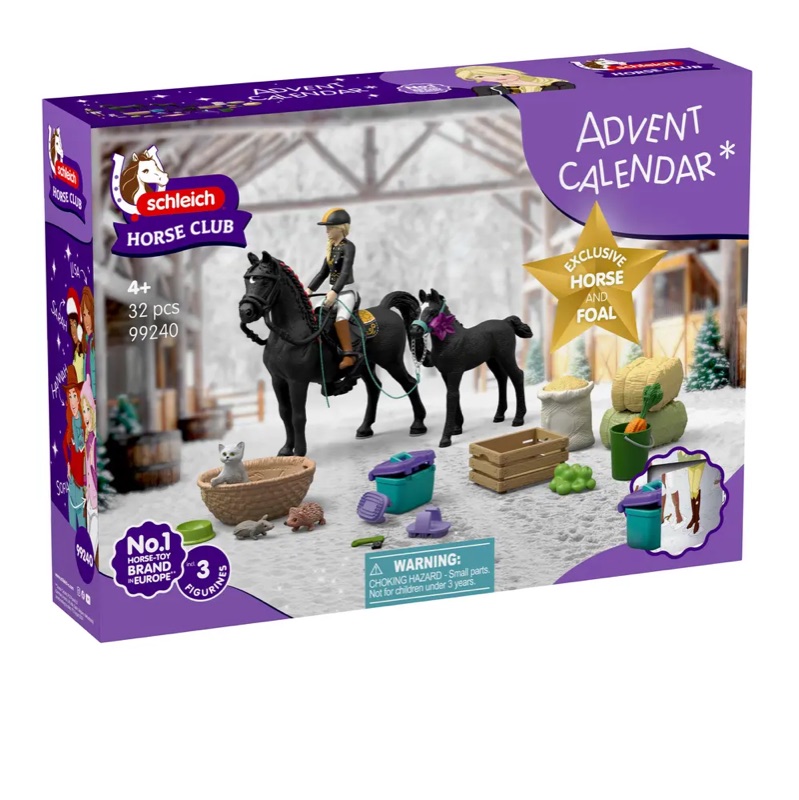 Kartongen till Schleich Horse Club Adventskalender 2026, märkt 4+ och 32 delar, med en svart häst, ett föl och en ryttare